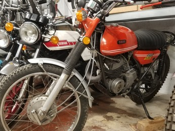 DT1F 250 YAMAHA